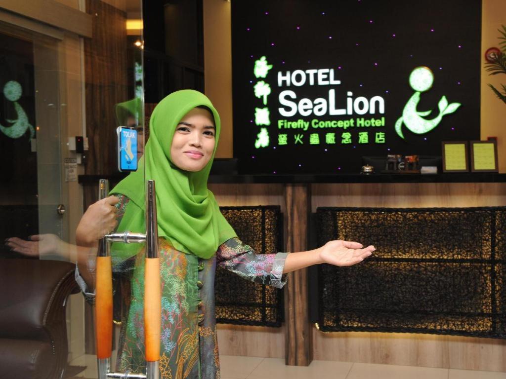 Sea Lion Firefly Concept Hotel Kuala Selangor Esterno foto